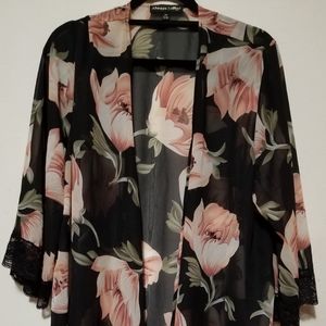 Long Kimono Coverup size 3X but fits like a large - xlarge. Lightweight/flowy